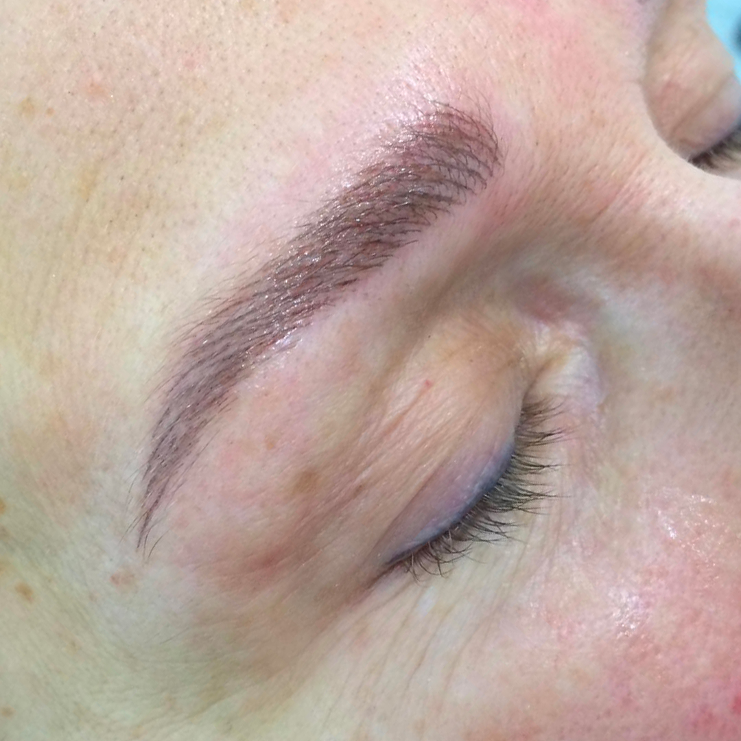 pigmentation sourcils effet poil poil